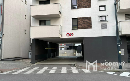 Na prenájom garážové parkovacie státie neďaleko OC Central v Bratislave