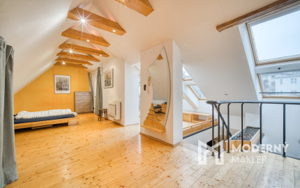 Na predaj netradičný loftový mezonet v srdci Starého Mesta