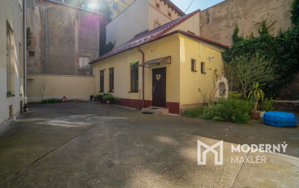 Na predaj netradičný loftový mezonet v srdci Starého Mesta