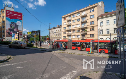 Na predaj netradičný loftový mezonet v srdci Starého Mesta