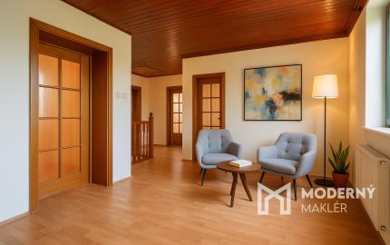 Na predaj poschodová 6-izbová vila v srdci Dunajskej Stredy