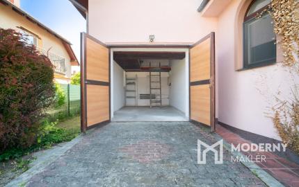 Na predaj poschodová 6-izbová vila v srdci Dunajskej Stredy