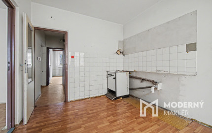 Na predaj priestranný 3-izbový byt v Martine - Zaturčie