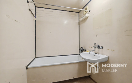 Na predaj priestranný 3-izbový byt v Martine - Zaturčie