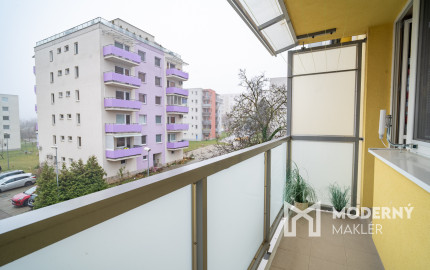 Na prenájom 3-izbový byt s garážou v Nitre - Čermáň