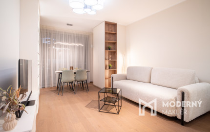 Na prenájom 2-izbový byt so šatníkom v Eurovea Tower – Bratislava