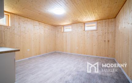 Na predaj polyfunkčná budova v obci Bardoňovo