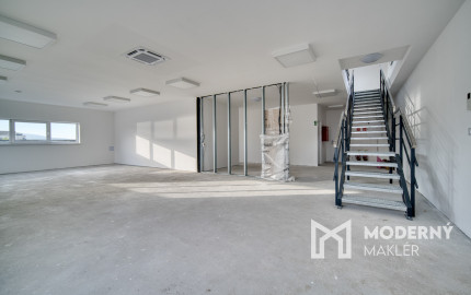 Na prenájom administratívny a obchodný priestor v Stupave