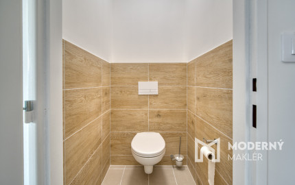 Na prenájom administratívny a obchodný priestor v Stupave