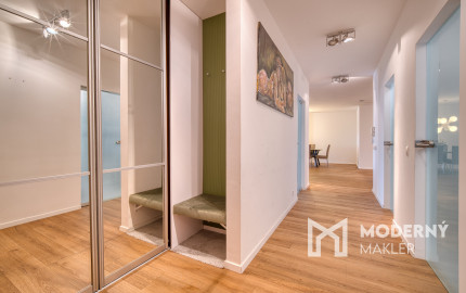 Na predaj 2-izbový byt s veľkolepou terasou na Kolibe