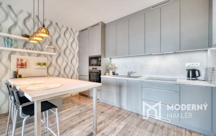 REZERVOVANÉ: Na predaj 2-izbový zariadený byt v novostavbe Bory