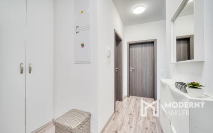 REZERVOVANÉ: Na predaj 2-izbový zariadený byt v novostavbe Bory