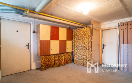 Na predaj 5-izbový rodinný dom Veľké Leváre