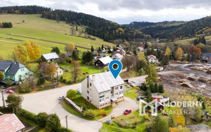 Na predaj priestranný 3-izbový byt v Zákamennom