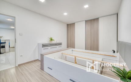 Na prenájom kompletne zariadený 2-izbový byt v centre Malaciek