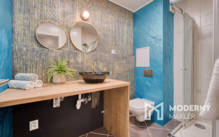 Na prenájom kompletne zariadený 2-izbový byt v centre Malaciek