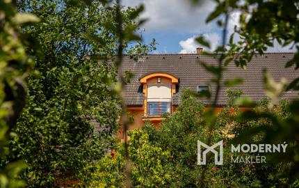 Na predaj rodinný dom s pozemkom a investičným potenciálom v Trenčíne