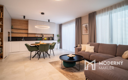 Na prenájom štýlový 3-izbový mezonet v historickom centre Trnavy