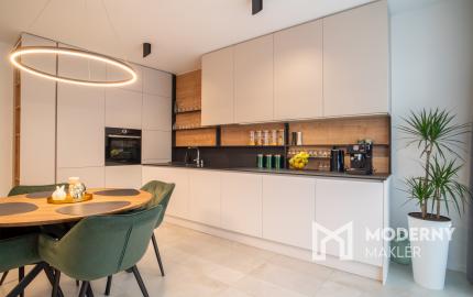 Na prenájom štýlový 3-izbový mezonet v historickom centre Trnavy