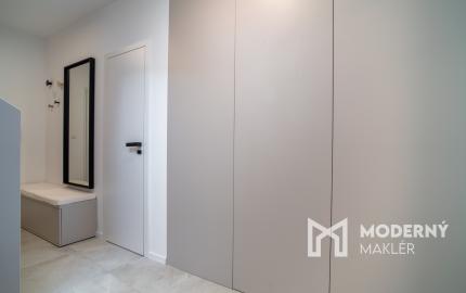 Na prenájom štýlový 3-izbový mezonet v historickom centre Trnavy