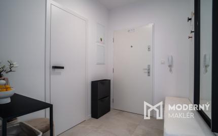 Na prenájom štýlový 3-izbový mezonet v historickom centre Trnavy