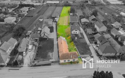 Na predaj rodinný dom so slnečným pozemkom-Veľké Chlievany