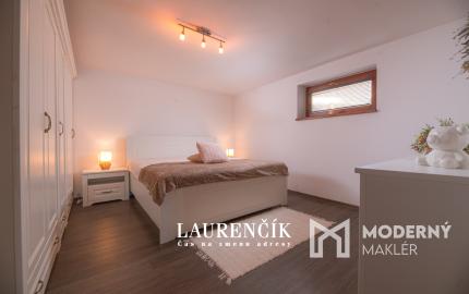 Na predaj veľkorysý 7-izbový rodinný dom v obci Podlužany