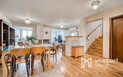 Na predaj dvojpodlažný 4-izbový dom v Malackách