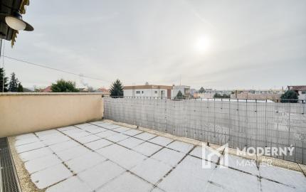 Na predaj dvojpodlažný 4-izbový dom v Malackách