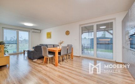 Na predaj príjemný 4-izbový byt v pokojnej časti Tomášova