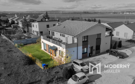 Na predaj príjemný 4-izbový byt v pokojnej časti Tomášova