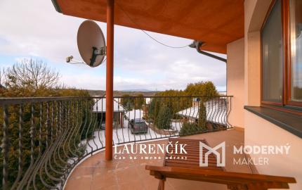 Na predaj veľkorysý 7-izbový rodinný dom v obci Podlužany