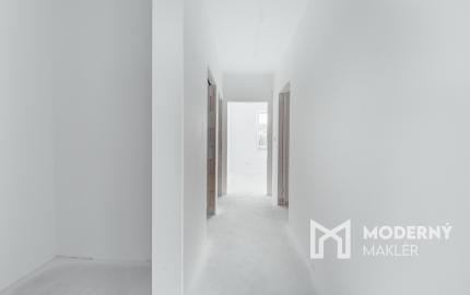 Na predaj moderný 4-izbový byt s vlastnou záhradou