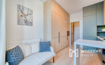 Na prenájom moderný 1-izbový byt s parkovacím miestom v Senici