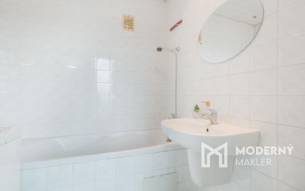 REZERVOVANÉ: Na predaj 3-izbový byt s investičným potenciálom v Žiline