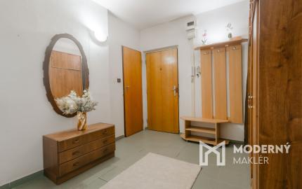 REZERVOVANÉ: Na predaj 3-izbový byt s investičným potenciálom v Žiline