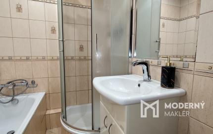 Na predaj 3-izbový byt v Bánovciach nad Bebravou