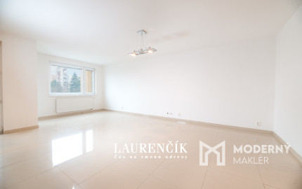 NA PREDAJ | 3-izbový byt s nadštandardnou výmerou v Trenčíne na ul. Liptovská