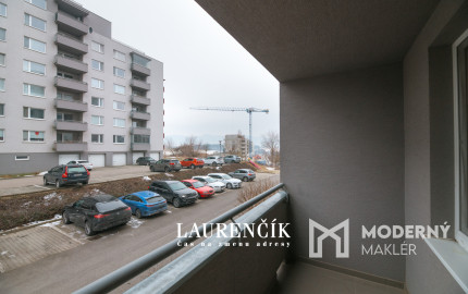 NA PREDAJ | 3-izbový byt s nadštandardnou výmerou v Trenčíne na ul. Liptovská