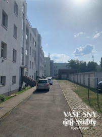 Na prenájom  veľký, zariadený 2 izb byt mestská časť SIHOŤ 1  v Trenčíne .