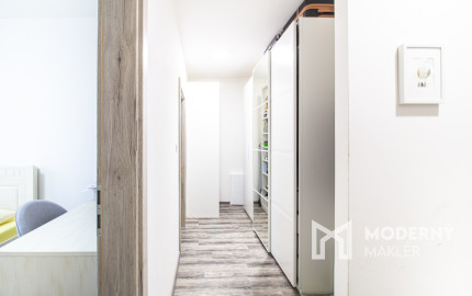 Na predaj zariadený 3-izbový byt s parkingom v Liptovskom Mikuláši