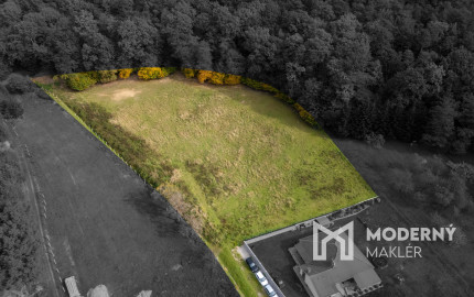 Lukratívna ponuka pozemku v obci Brezolupy 8040m2