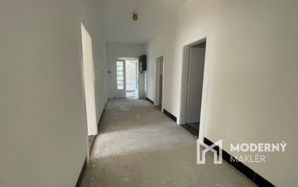 Exklzívne na predaj veľký 7 izb. RD- Partizánske / Veľké Bielice