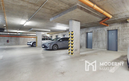 LUXUSNÝ 4i PENTHOUSE S ÚCHVATNOU TERASOU, panoramatickými výhľadmi a parkovaním