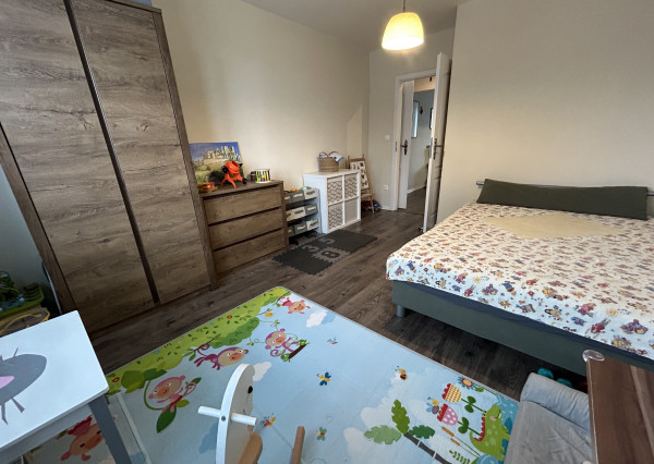 PREDANÝ !!! 3-izbový byt s vlastnou záhradou