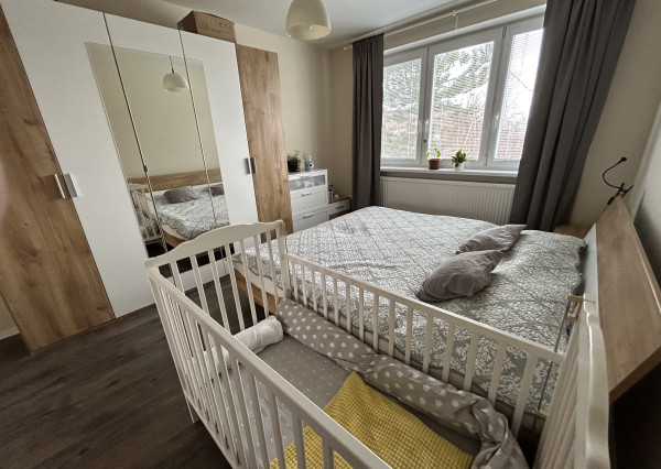 PREDANÝ !!! 3-izbový byt s vlastnou záhradou