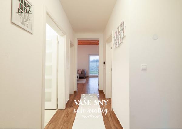 Na predaj vkusne zariadená novostavba v Trenčíne - Zamarovce