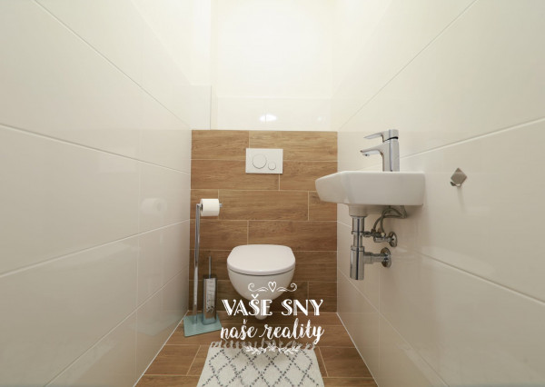 Na predaj vkusne zariadená novostavba v Trenčíne - Zamarovce