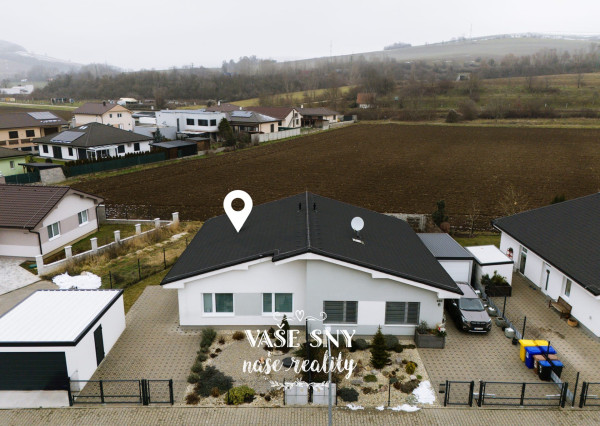 Na predaj vkusne zariadená novostavba v Trenčíne - Zamarovce