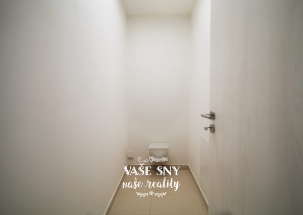 Na predaj vkusne zariadená novostavba v Trenčíne - Zamarovce